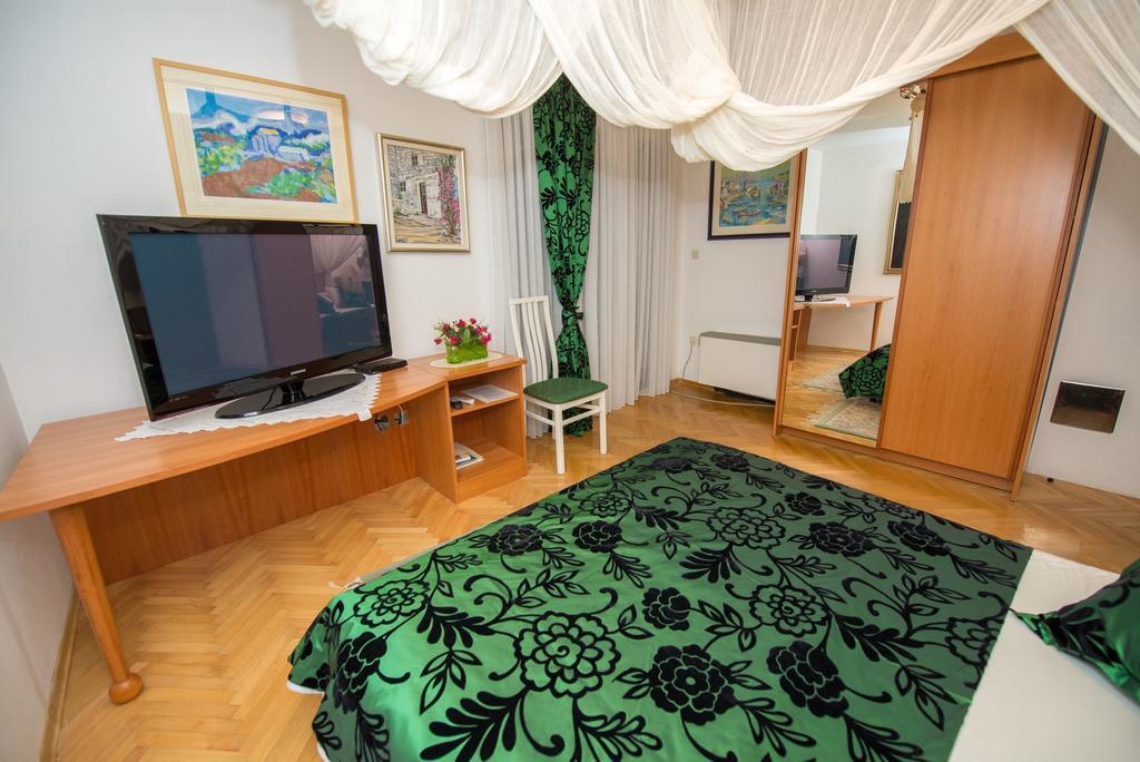 Apartments Marija Near Center Vodice Zewnętrze zdjęcie